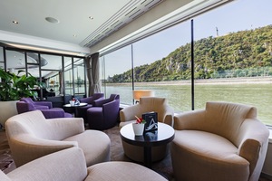 Panorama Lounge